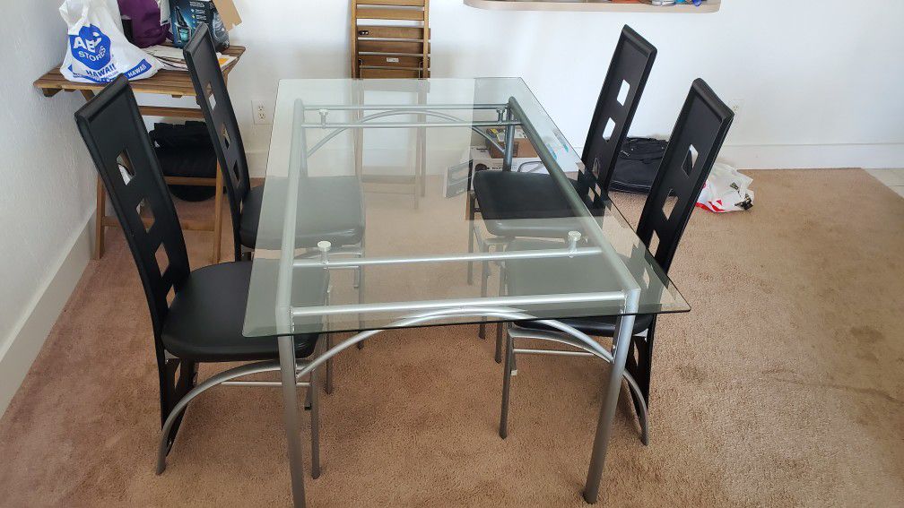 Glass Kitchen Table with 4 chairs