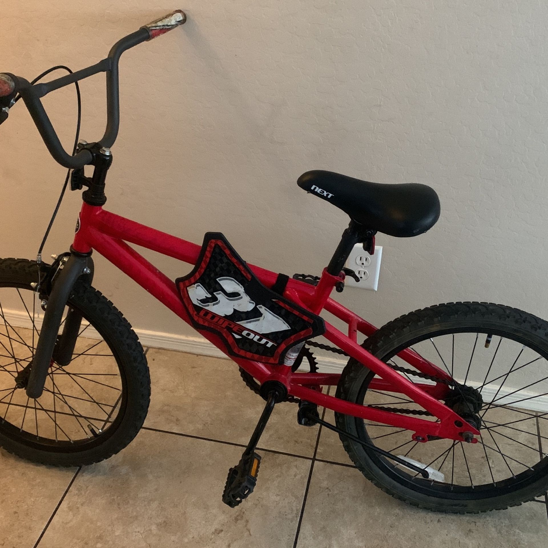 Dynacraft 20” Wipeout Bike #31 /(Took All The Decal Stickers Off