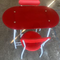 Desk With Two Chairs