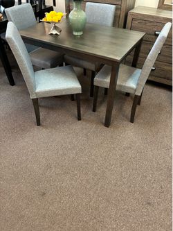 5 Pc Dining Set