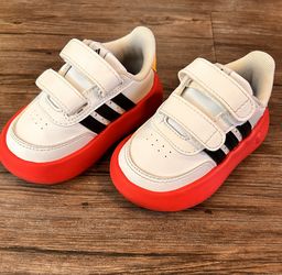Toddler Adidas Mickey Shoes - Size 5k