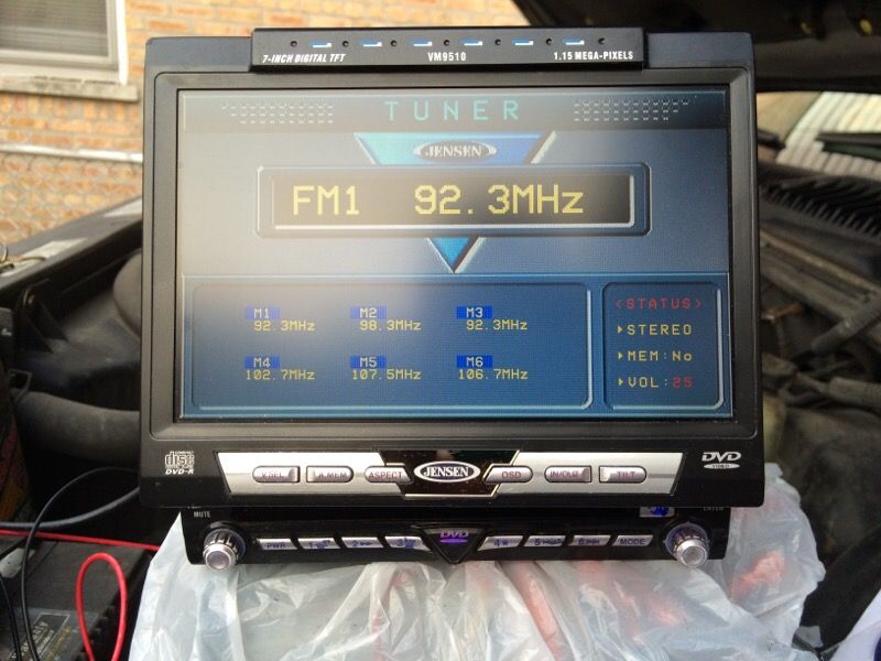 JENSEN MODEL# VM9510 /AM FM DVD MP3 RECEIVER IN GOOD WORKING ORDER