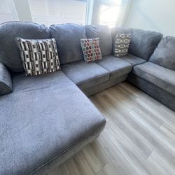 Large Sectional Couch From American Furniture 