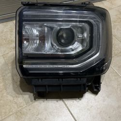 Sierra Headlight Driver Side 
