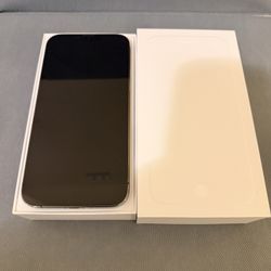 iPhone 13 Pro Max 128GB – Graphite (Unlocked) – Excellent Condition