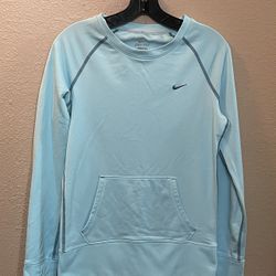 New Nike Women’s Size Small Lightweight Sweatshirt With Thumb Holes Baby Blue No Flaws