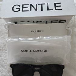 Brand New Women's Stylish Sunglasses 