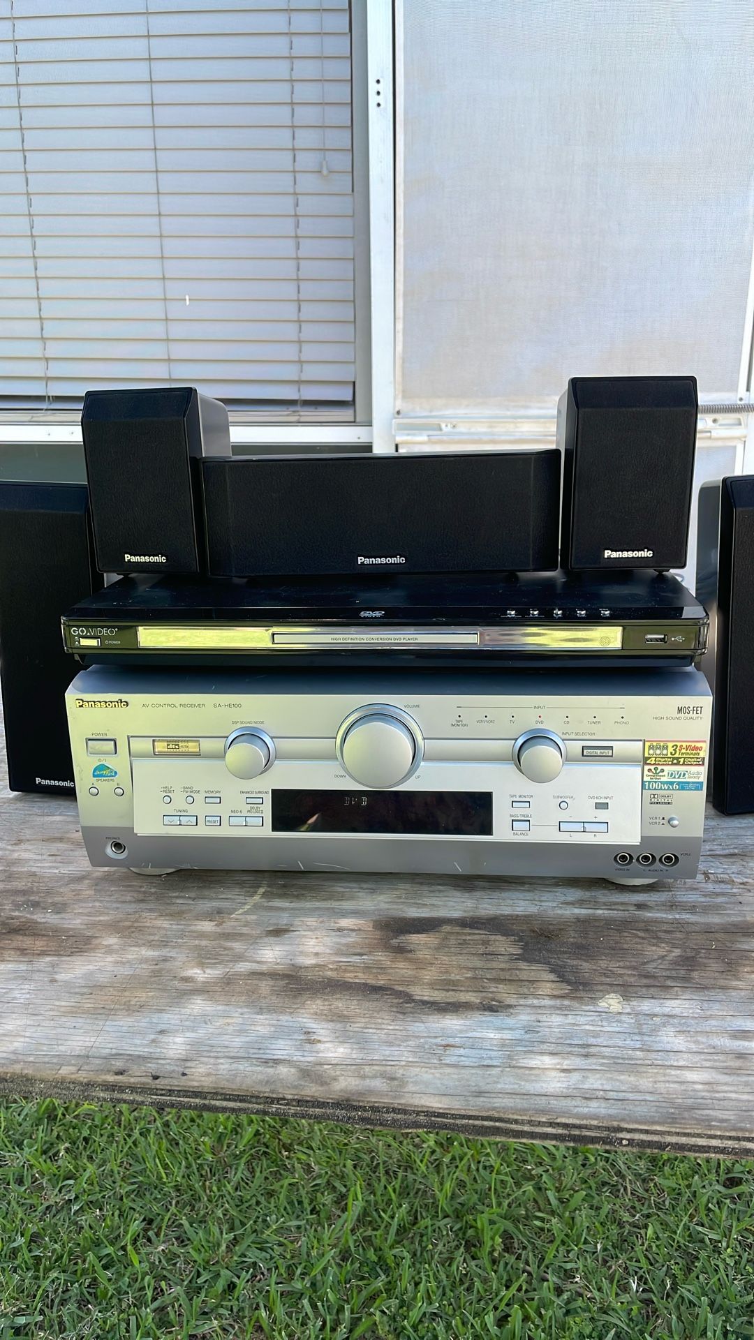 Panasonic Receiver With Five Speakers