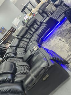 ✨️Reclining Sectionals Sofas ✨️ Furniture Sectionals, Bedrooms, Dining Avail