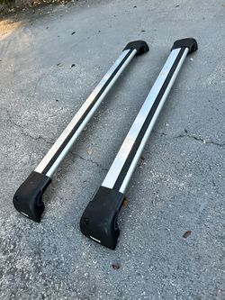 Thule Crossbars (Edge 35”)