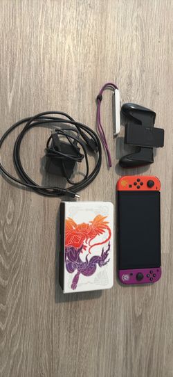 Nintendo switch OLED 1 Pokemon Scarlet & Violet Edition - 2 pieces missing