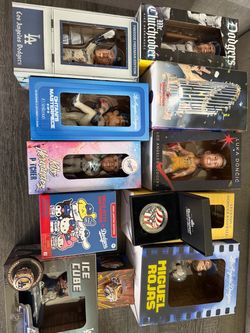 Looking to trade for the catch dodgers bobblehead