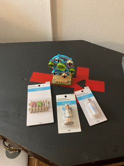 Tiny Treasures model pieces/trinkets art supplies