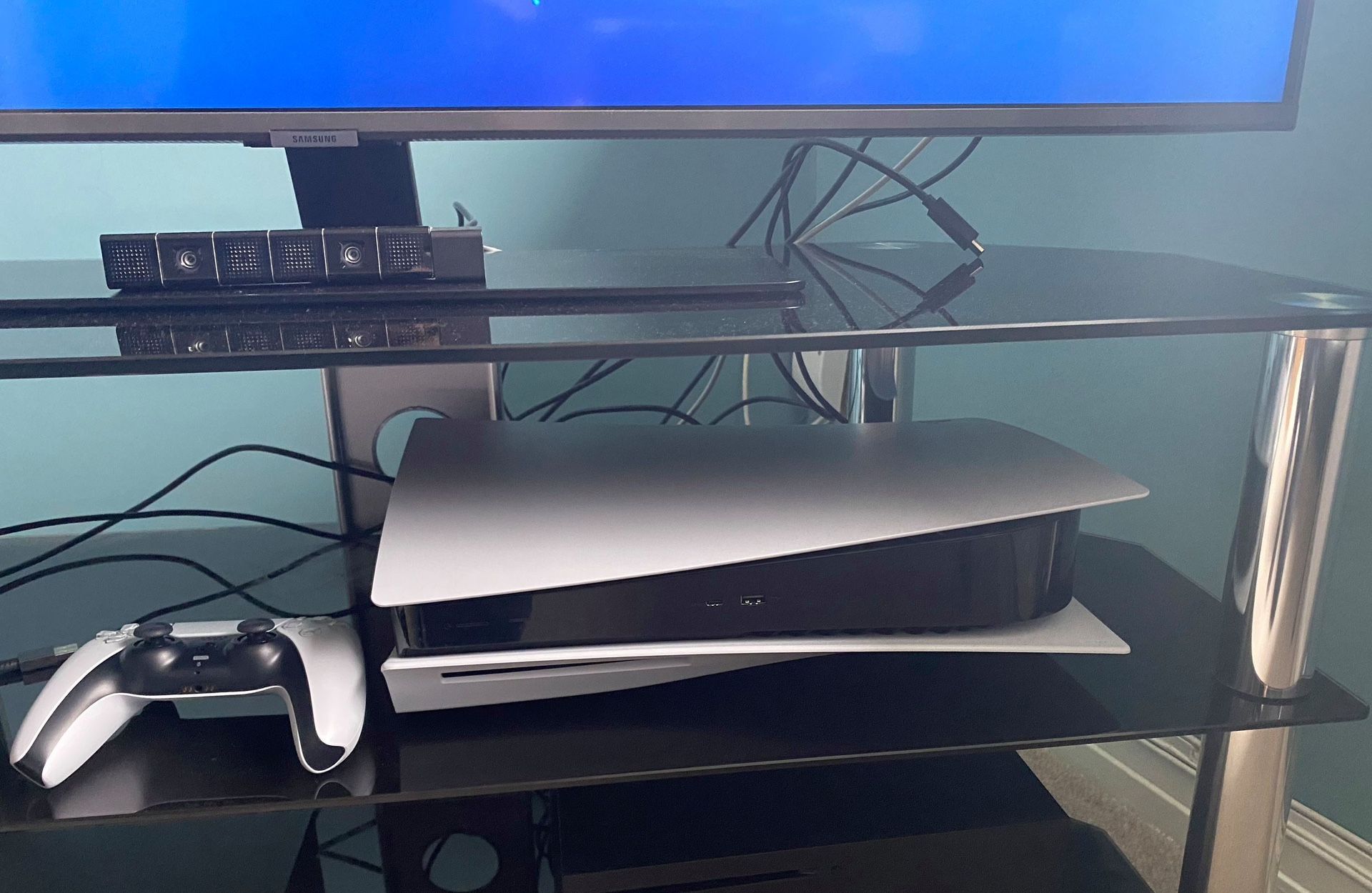 PS5 Disc Version Amazing Condition 2k25 Included