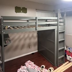 Loft Twin Bed With Closet 