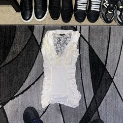 vintage white lace top