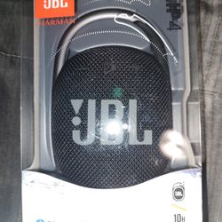 JBL Clip 4 Bluetooth Speaker 