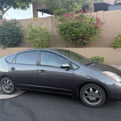 2009 Toyota Prius 1 Owner low miles 