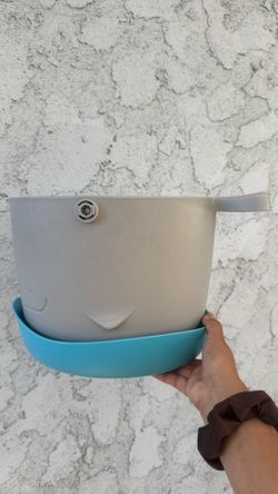 Baby tub and toy bucket storage