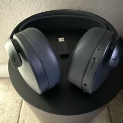 PlayStation Pulse 3d Headphones Black.