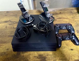 PS4 Slim