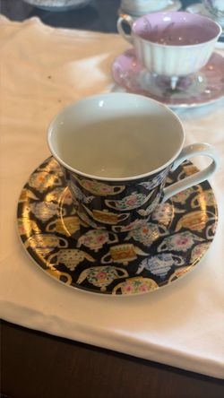 Tea Leaves Department 50