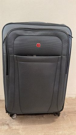 NEW SWISSGEAR 4 Wheel Luggage 30 inches