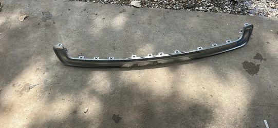 2022-24 Rivian R1S  Rear Lower Bumper Chrome Trim Insert Panel OEM