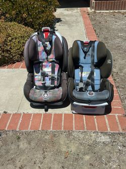 Two Free car seats