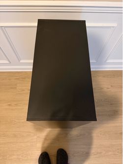 Black 6-Cube Storage Shelf / Bookcase
