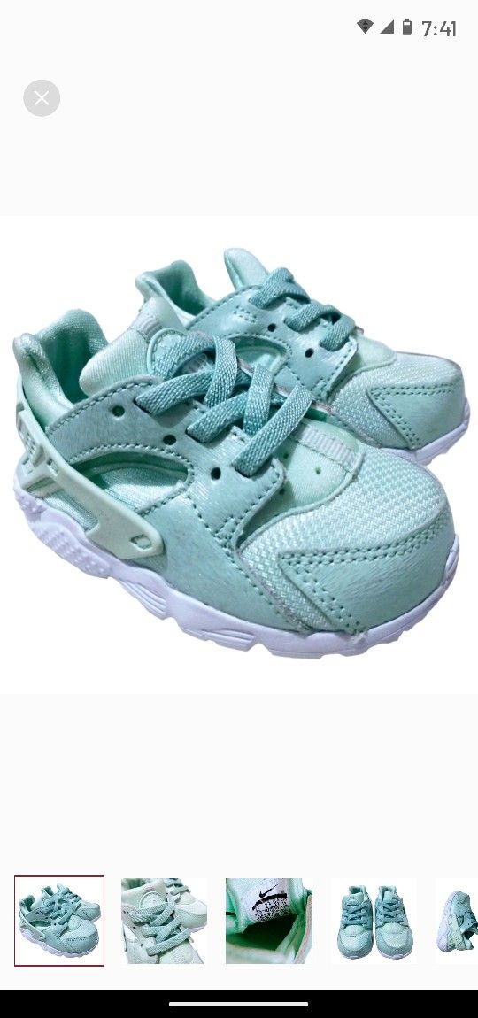 Nike Huarache Run TD Shoes.