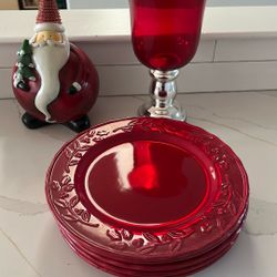 Christmas 🎄 Brand New Dinner Plates 
