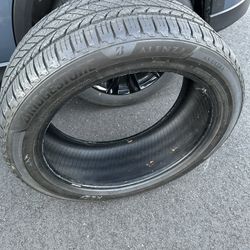 Tire 275/45/21