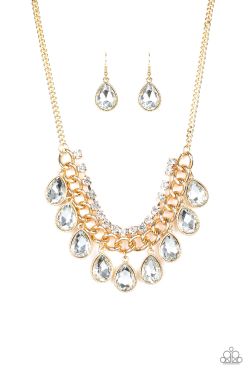 Paparazzi Necklace Set