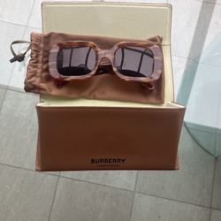 Burberry Women’s Sunglasses 