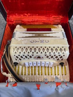 Vintage Piano Accordion with Hard Case