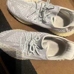 Size 11.5 - adidas Yeezy Boost 350 V2 Static Non-Reflective