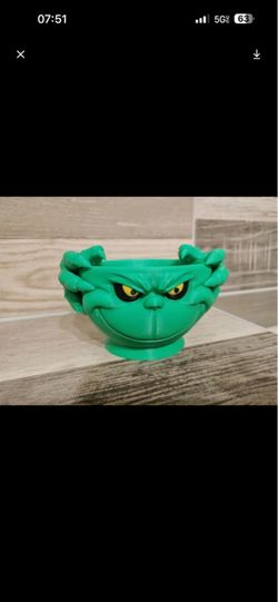 Grinch Face Candy Bowl