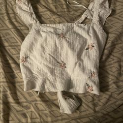 White floral embroidered crop top with tie 