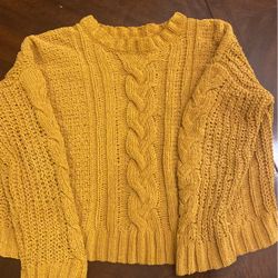 Aeropostale Chunky Sweater & CrossFit Reebok Sweater 