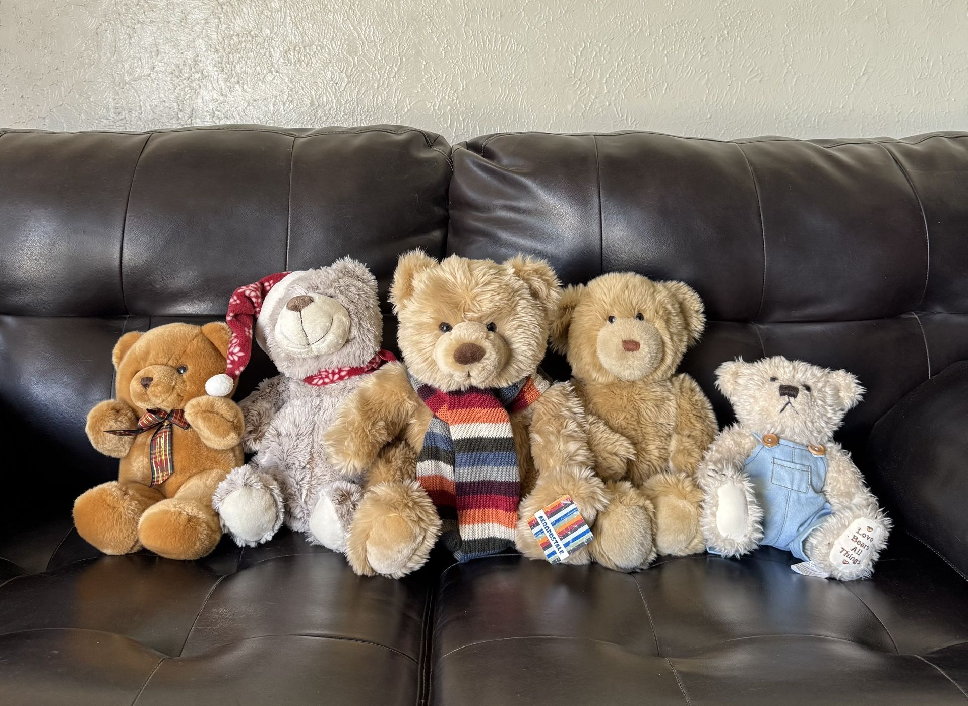 5 Teddy Bears
