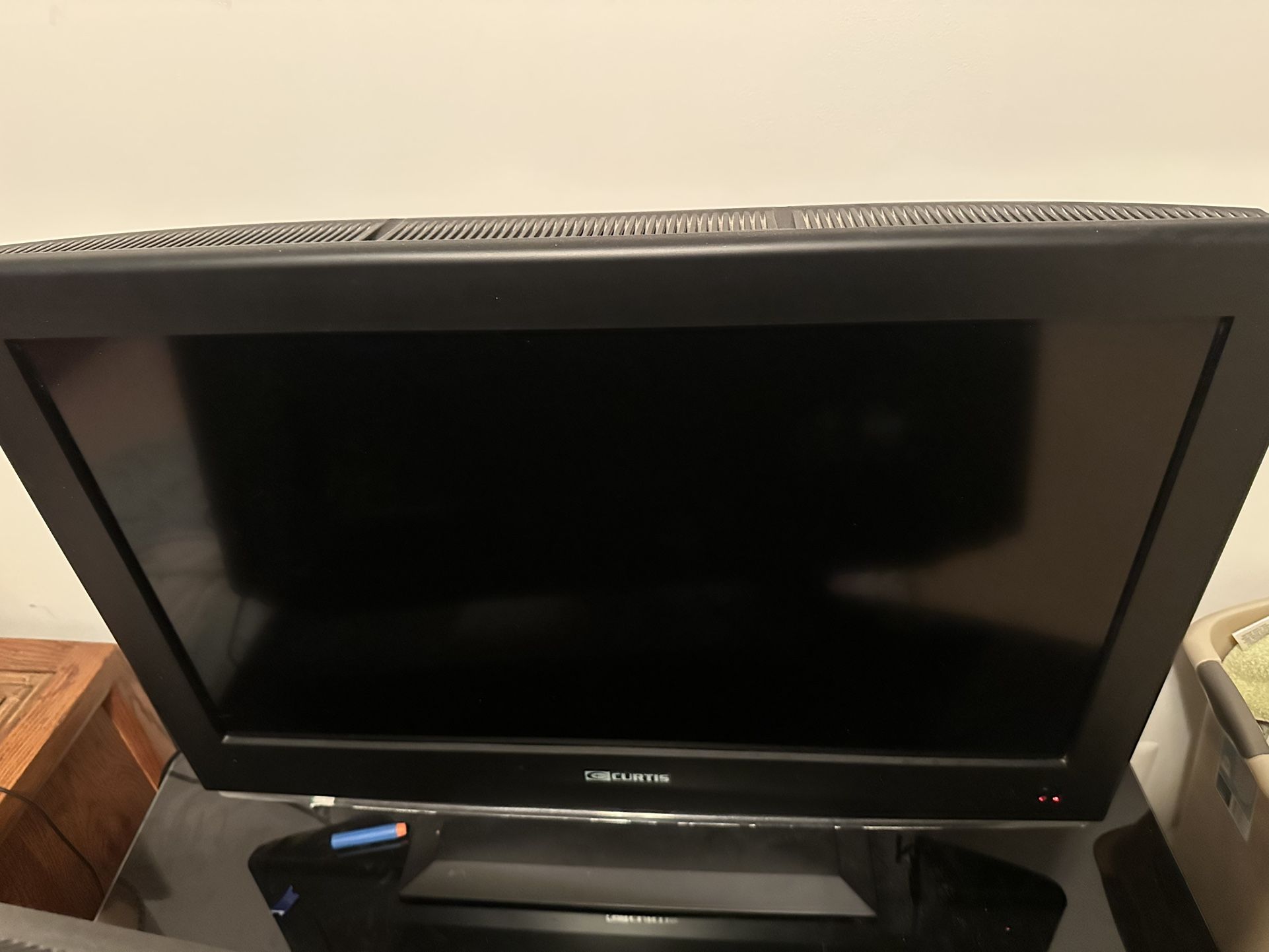 32” Tv No Remote 