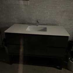 room drawer with sink 