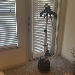 Brandnew Out Of Box Steamer