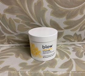Blow mane tame soft pomade