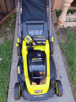 40 volt Ryobi brushless 20" push lawn mower kit complet$$265
