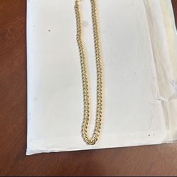 18k Gold chain 