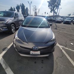 2023 Toyota Prius XLE