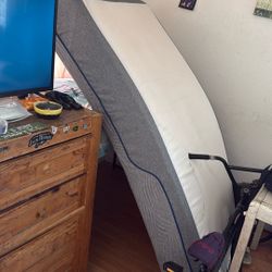 Twin Size Cooling Mattress Temperpedic 