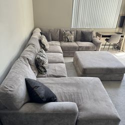 Gray Sectional Couch & Ottoman